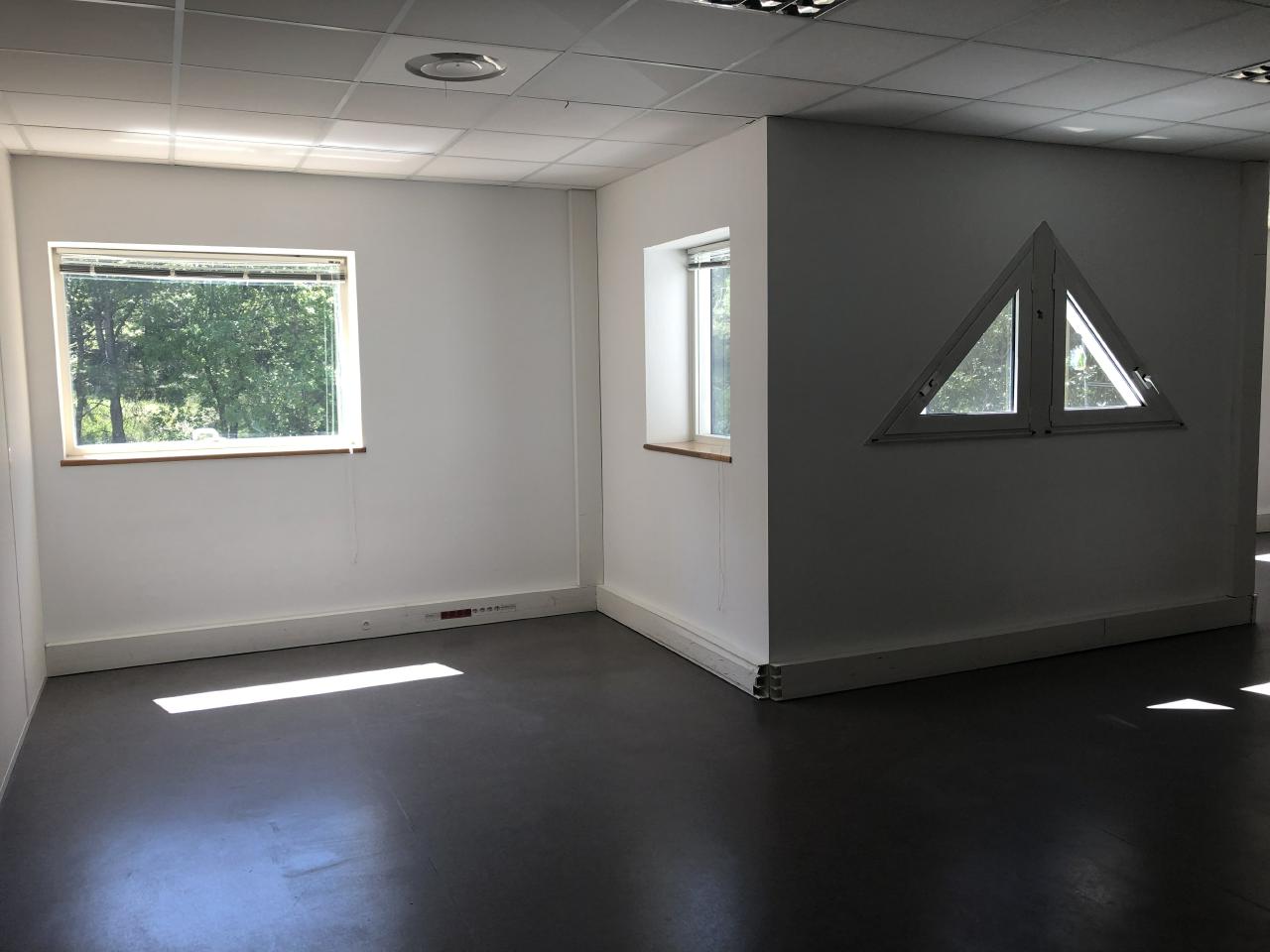 Bureau Sophia Antipolis 1350m² Location bureau Sophia Antipolis Alpes-Maritimes OLBUR2115412 8
